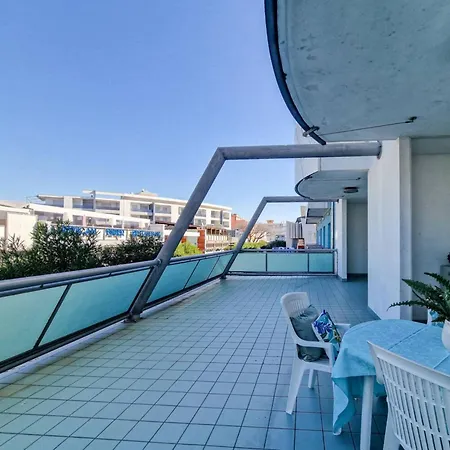Bright Flat Next To The Apartamento Bibione
