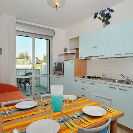 Bright Flat Next To The - Beahost Apartment *
